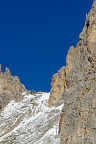 Toni Demetz Hutte (Rifugio Toni Demetz) at the Langkofelscharte embedded between the peaks of the Langkofeleck and the Funffingerspitze 